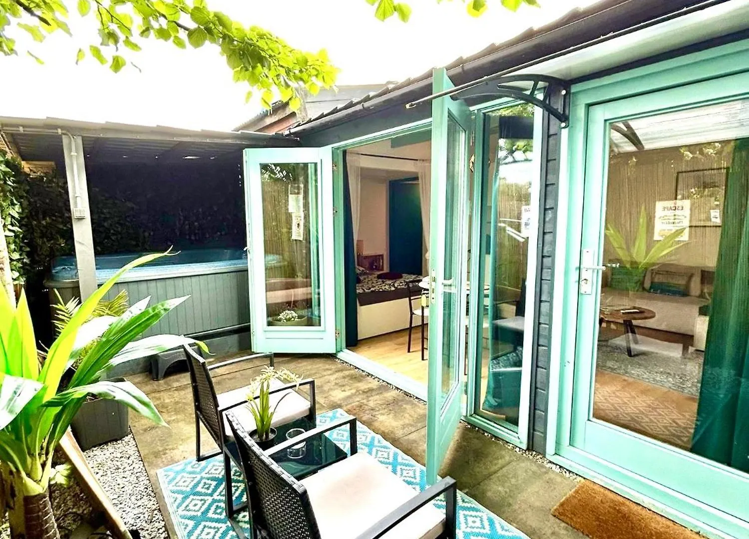 Holiday home Cozy Cottage With Jacuzzi & Private Garden Near Amsterdam Vijfhuizen