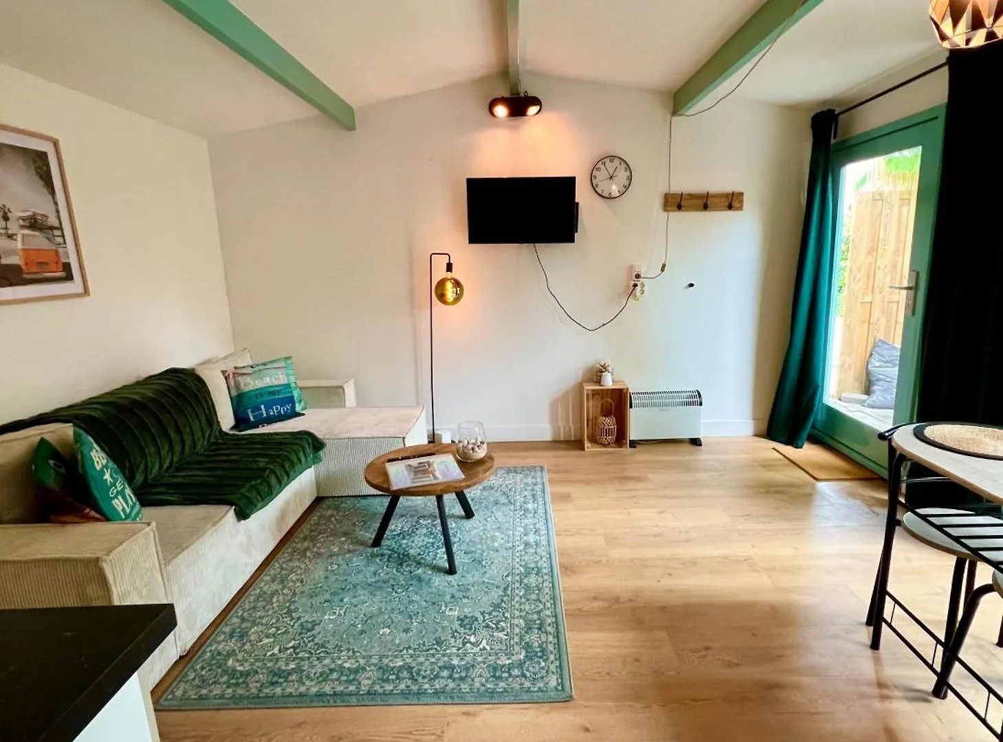 Prázdninový dům Cozy Cottage With Jacuzzi & Private Garden Near Amsterdam Vijfhuizen
